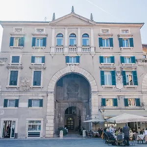 Domus Nova - Italian Homing Affittacamere